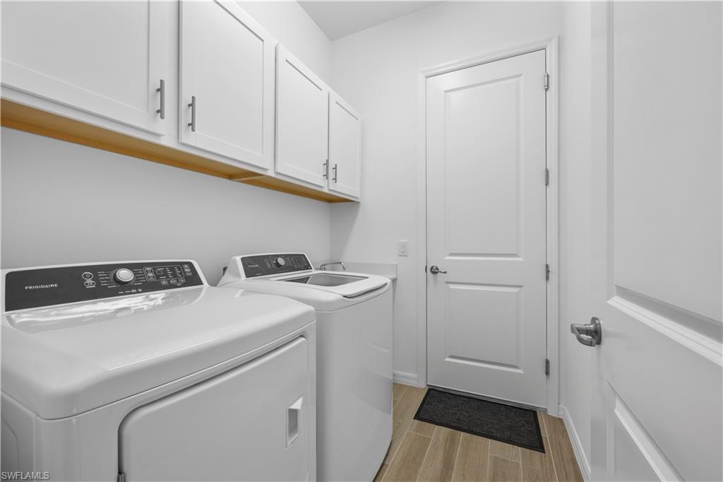 5950 Berwick Ln Property Photo 25