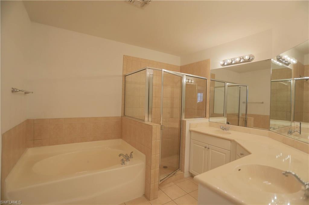 10221 Olivewood Way # 153 Property Photo 8