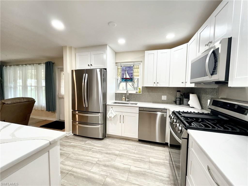 5750 80th Street N. Property Photo 4