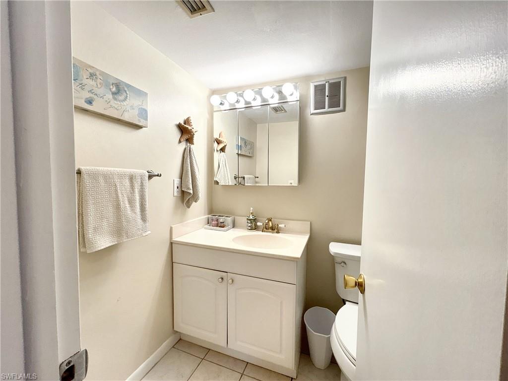 5750 80th Street N. Property Photo 22