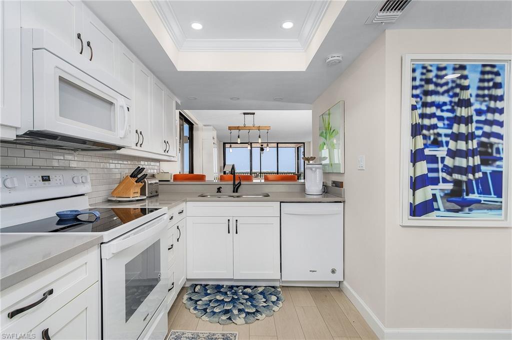 8400 Estero Blvd # 501 Property Photo 3