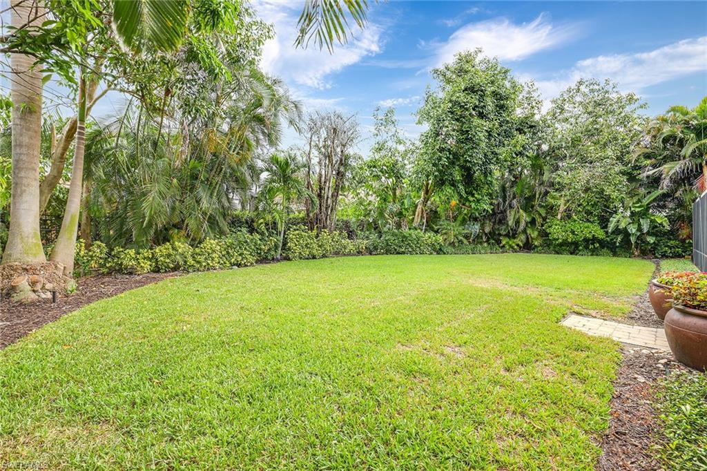 675 Harbour Dr Property Photo 32