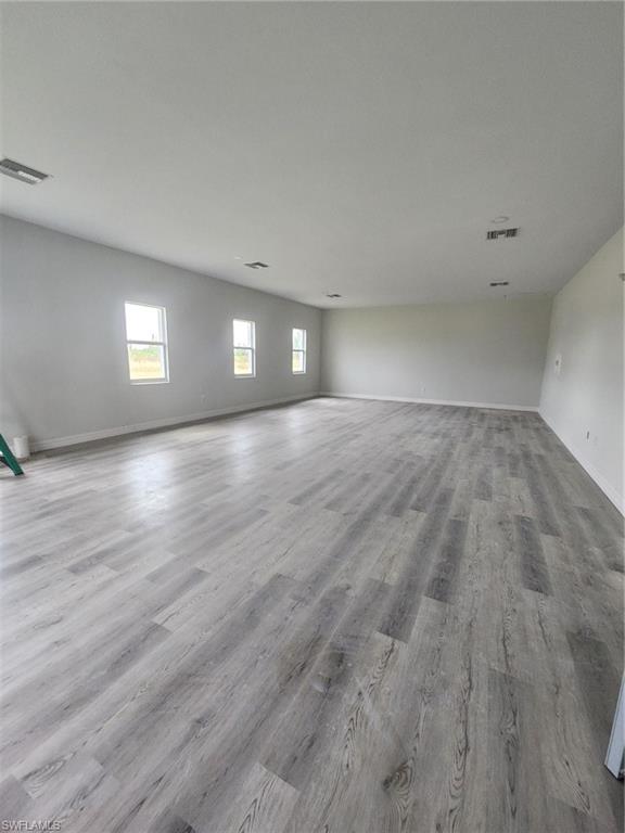 8359 Stringfellow Rd Property Photo 3