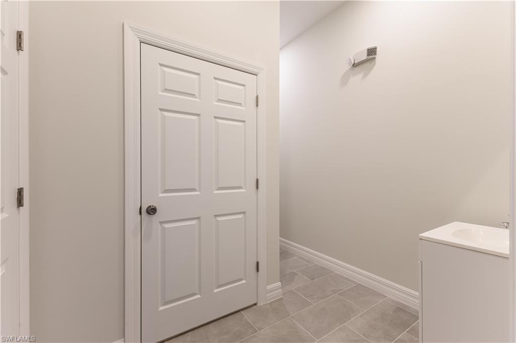 8359 Stringfellow Rd Property Photo 25