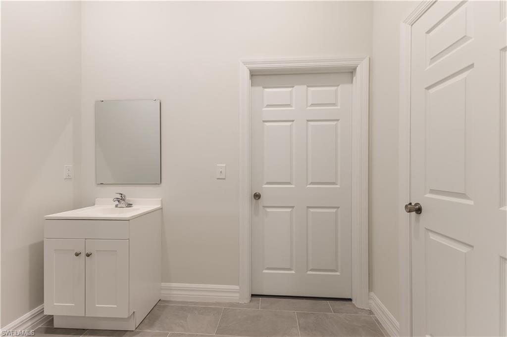 8359 Stringfellow Rd Property Photo 27