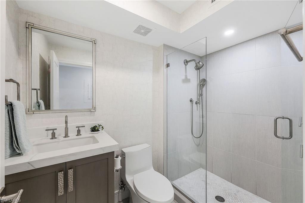 9051 Gulf Shore Dr # 602 Property Photo 32