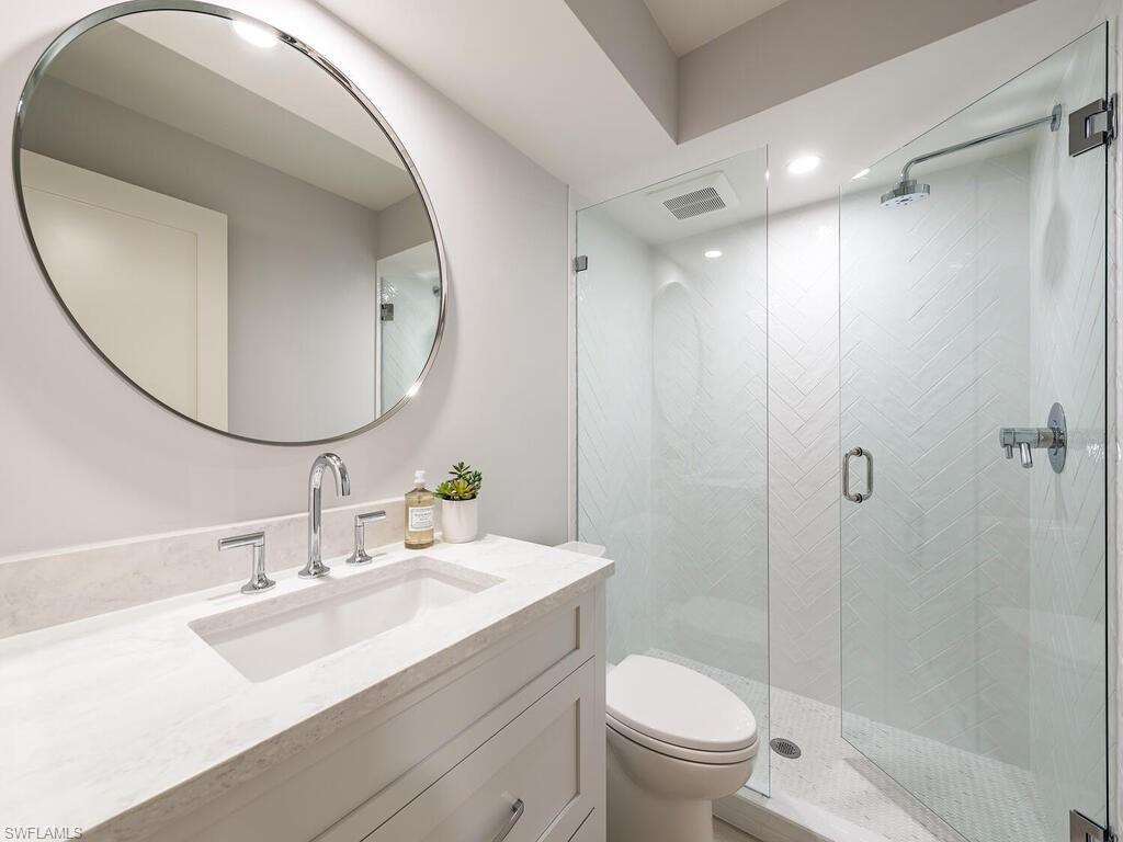 1300 Gulf Shore Blvd N # 109 Property Photo 18