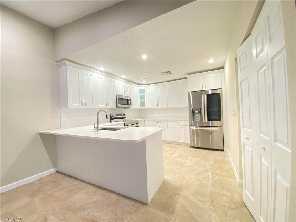 15482 Crystal Lake Dr Property Photo 2