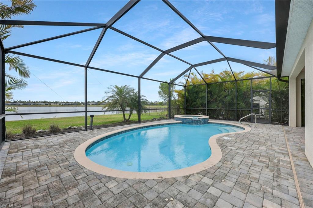 16291 Bonita Landing Cir Property Photo 5