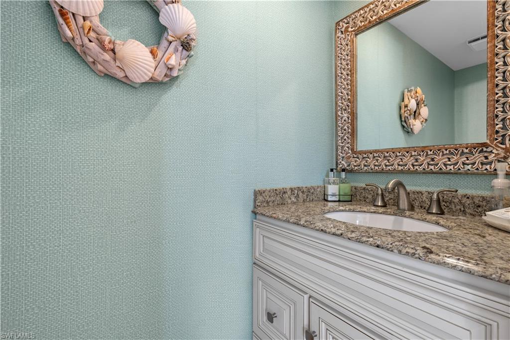 800 River Point Dr # 213 Property Photo 17