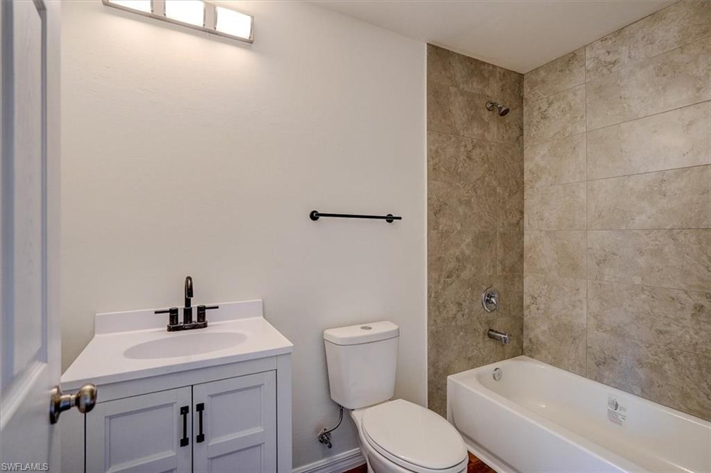3835 Lora St Property Photo 35