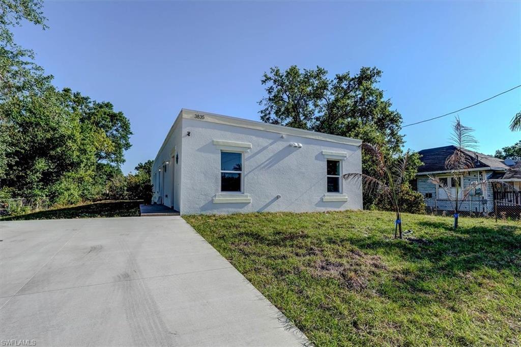3835 Lora St Property Photo 40