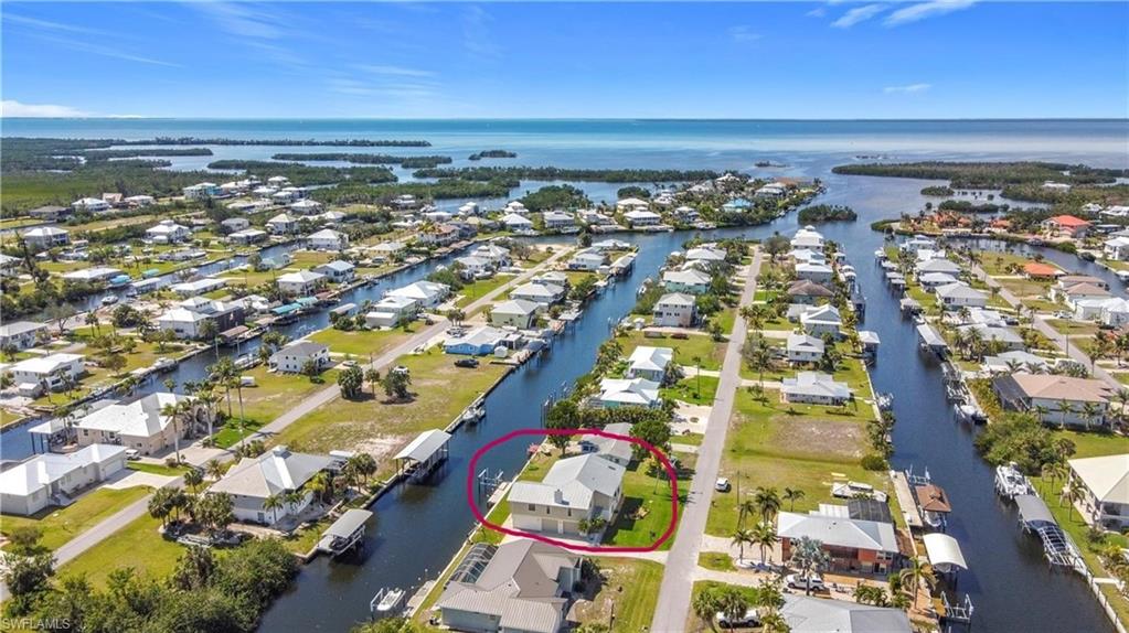 24313 Pirate Harbor Blvd Property Photo 1