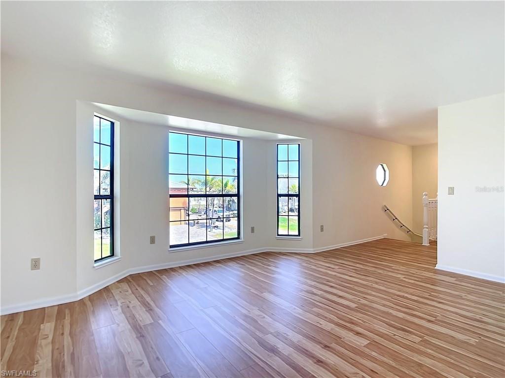 24313 Pirate Harbor Blvd Property Photo 14