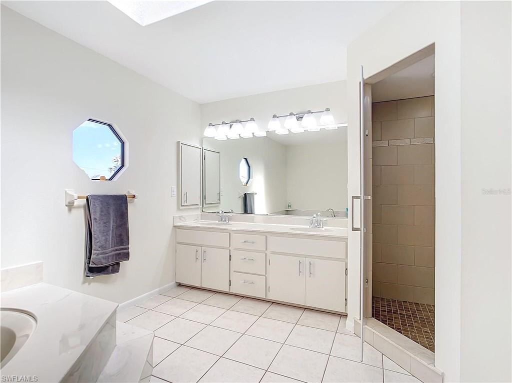 24313 Pirate Harbor Blvd Property Photo 30