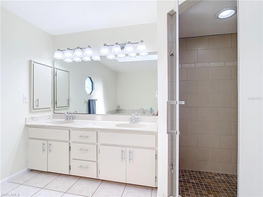 24313 Pirate Harbor Blvd Property Photo 32