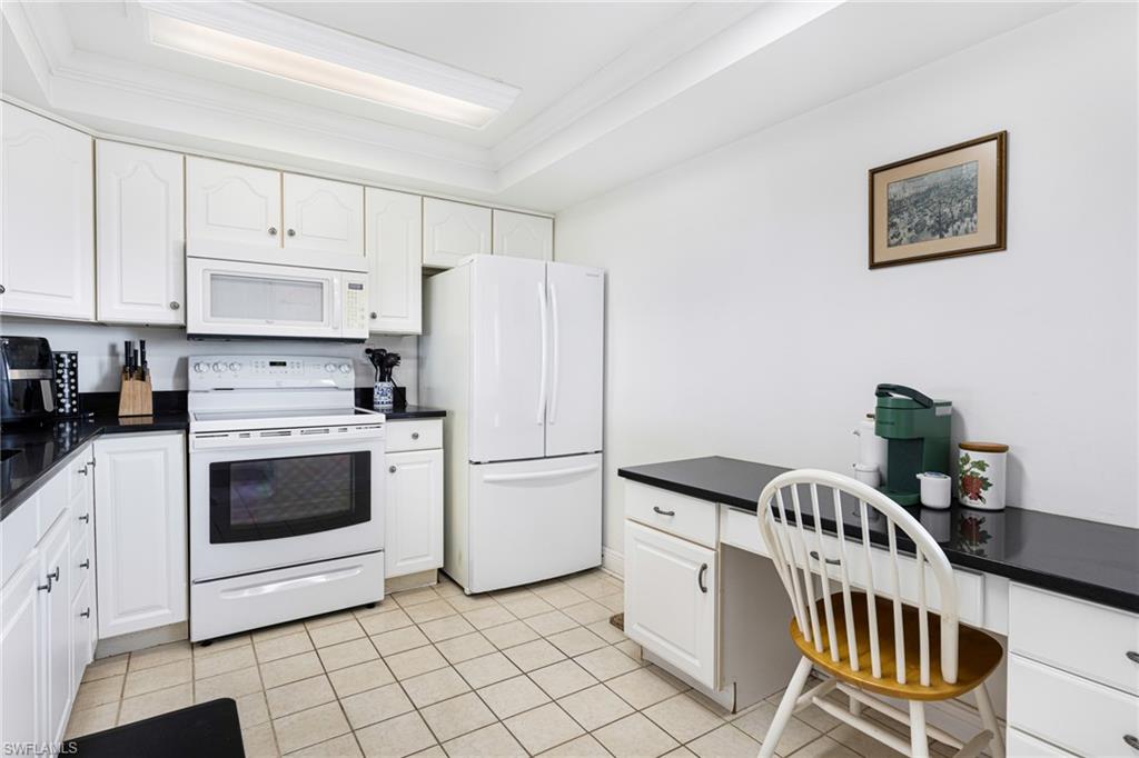 6672 Estero Blvd A508 Property Photo 20