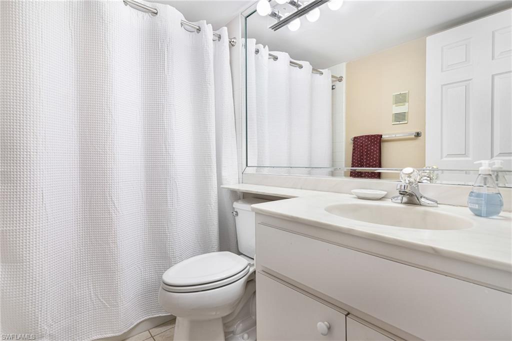 6672 Estero Blvd A508 Property Photo 29