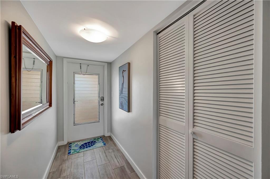668 Broad Ave S # J668 Property Photo 8
