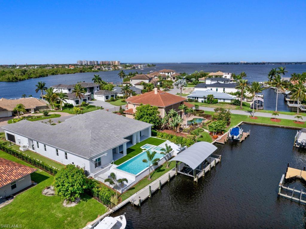 813 Cal Cove Dr Property Photo 41