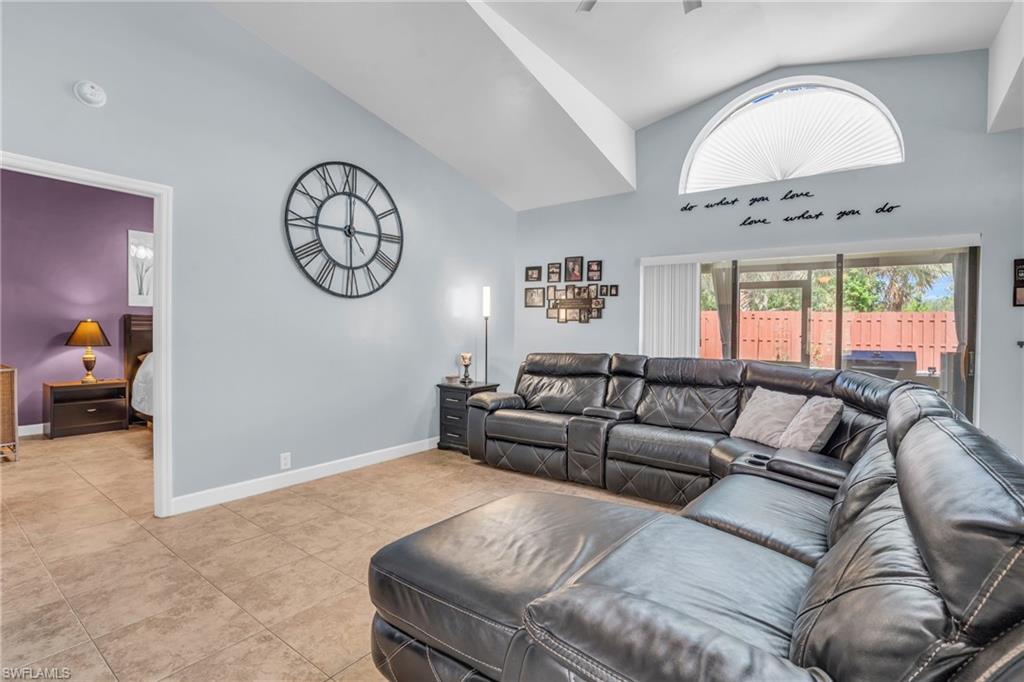 13090 Regent Cir Property Photo 7