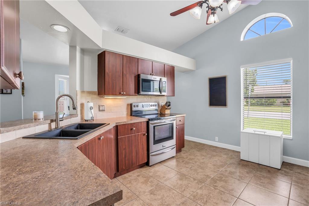 13090 Regent Cir Property Photo 12