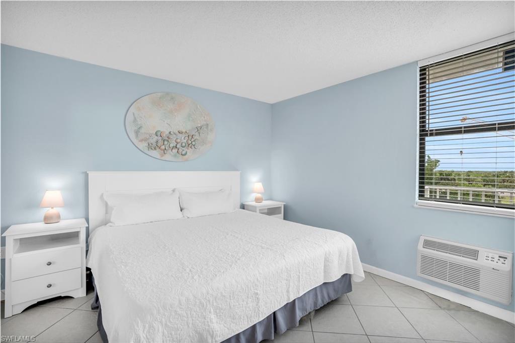 8701 Estero Blvd # 301 Property Photo 11