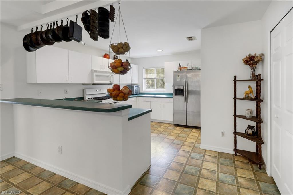 270 18th St Ne Property Photo 11