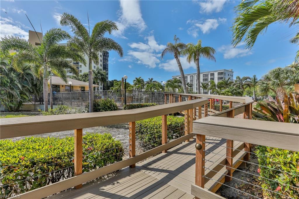 4263 Bay Beach Ln 111 Property Photo 19