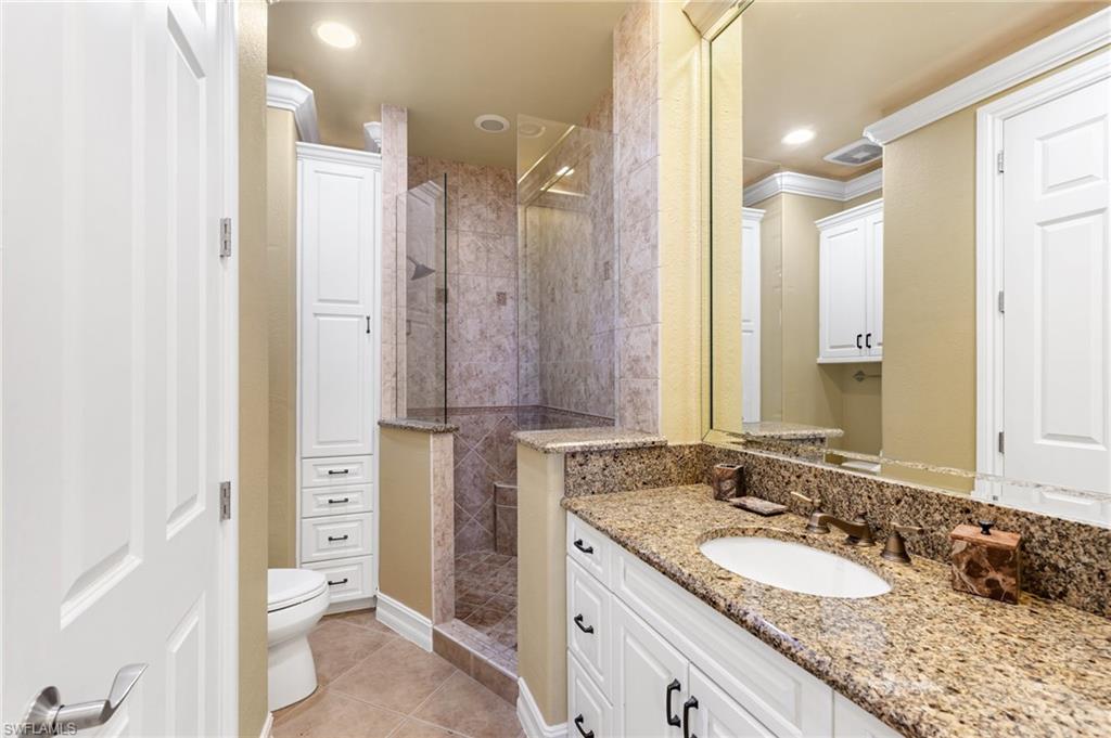 180 Seaview Ct # 105 Property Photo 14