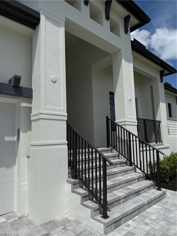 82 Tahiti Rd Property Photo 2