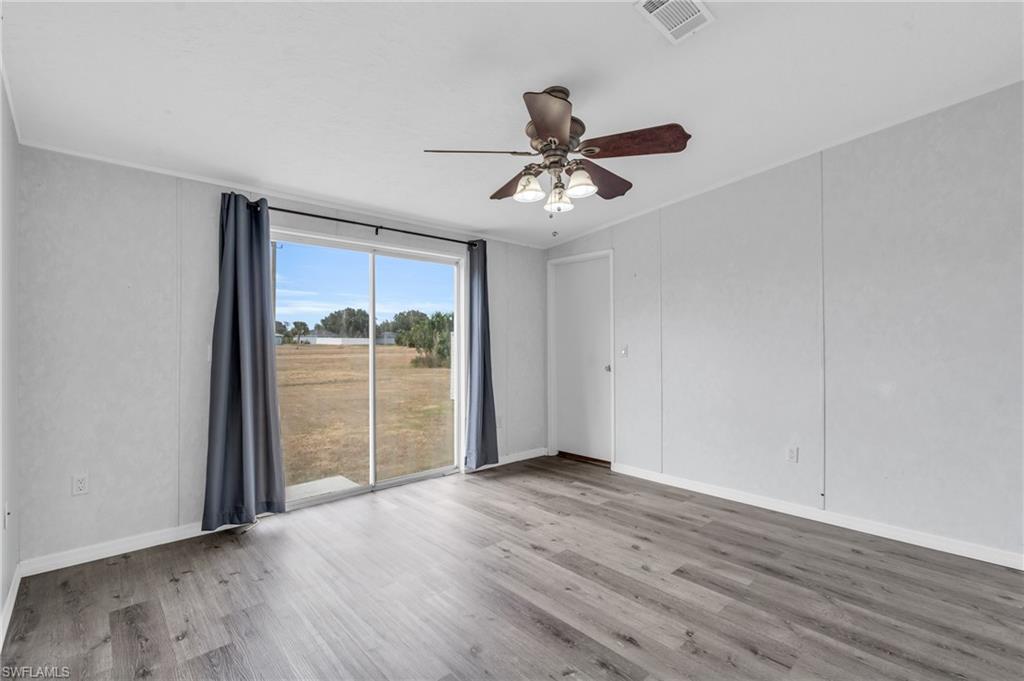 4185 Tanglewood Ln Property Photo 15