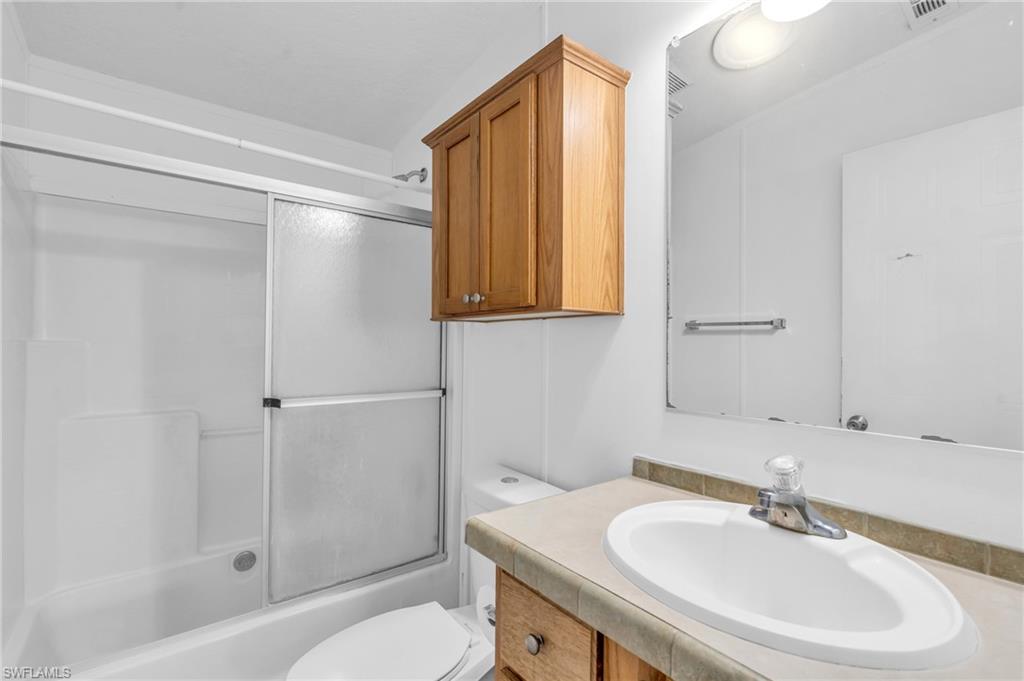 4185 Tanglewood Ln Property Photo 24