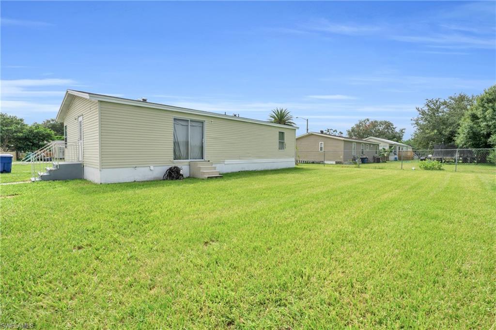 4185 Tanglewood Ln Property Photo 29