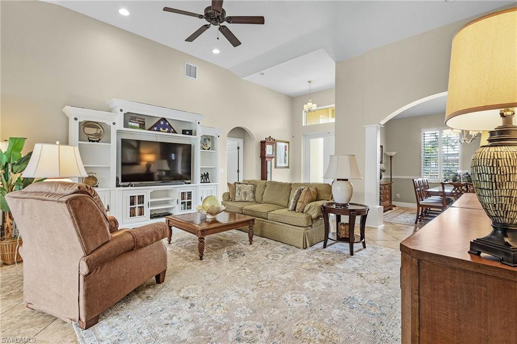3327 Surfside Blvd Property Photo 12