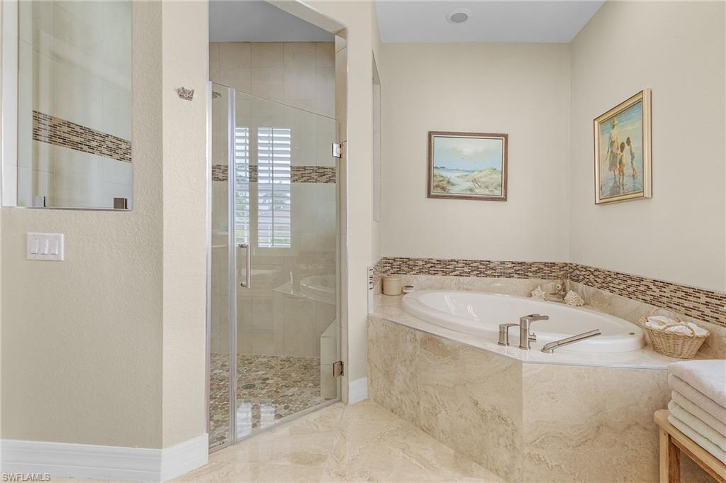 3327 Surfside Blvd Property Photo 27