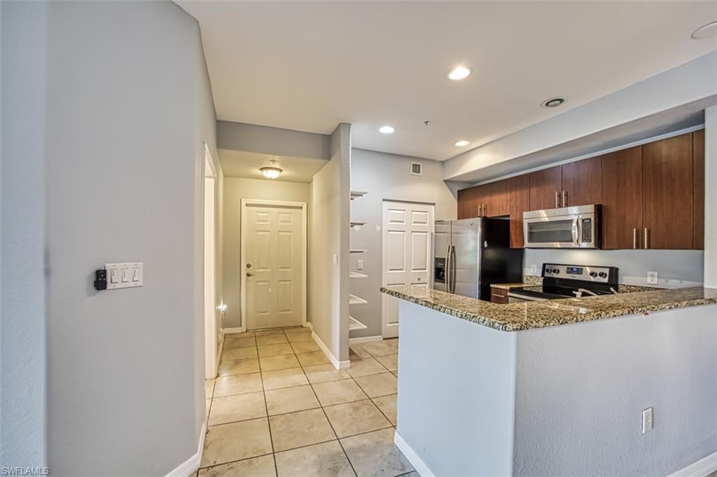 13190 Bella Casa Cir # 144 Property Photo 5