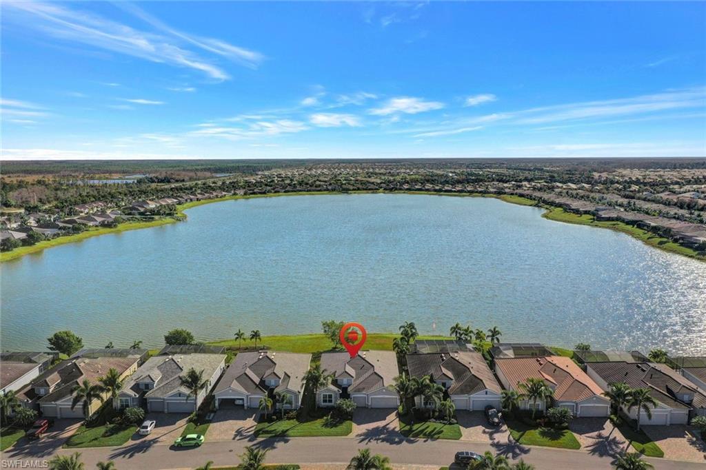 16467 Bonita Landing Cir Property Photo 3