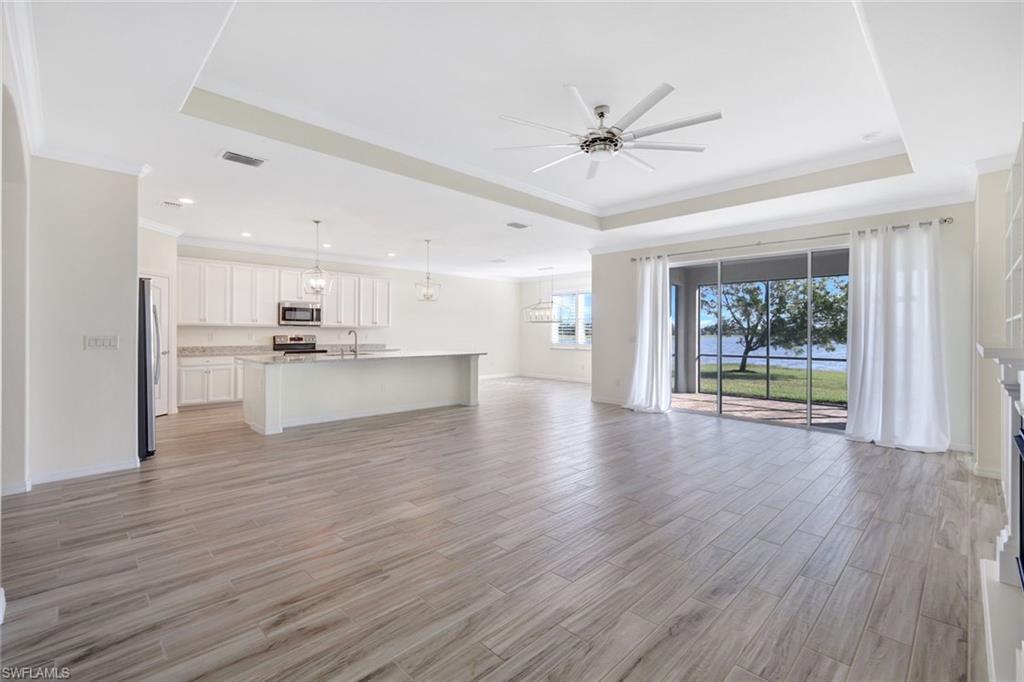 16467 Bonita Landing Cir Property Photo 7