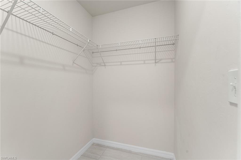 214 Sw 38 Ter Property Photo 14