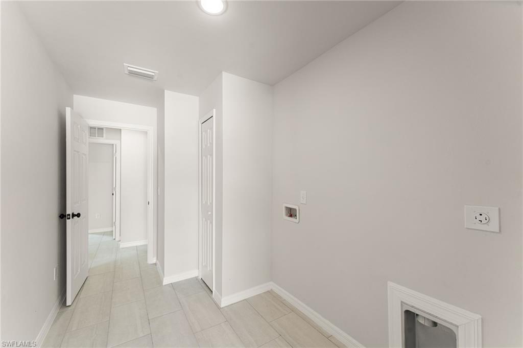 214 Sw 38 Ter Property Photo 17