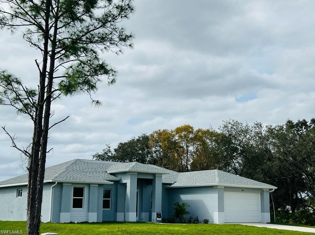 2501 Sunniland Blvd Property Photo 2