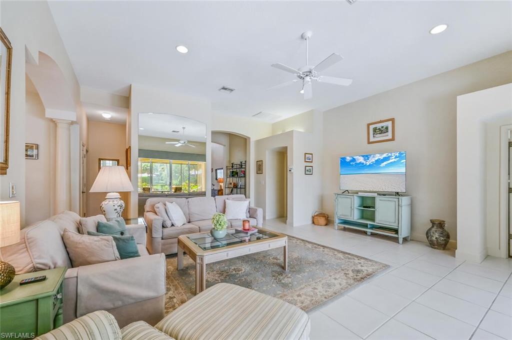 2259 Island Cove Cir Property Photo 7