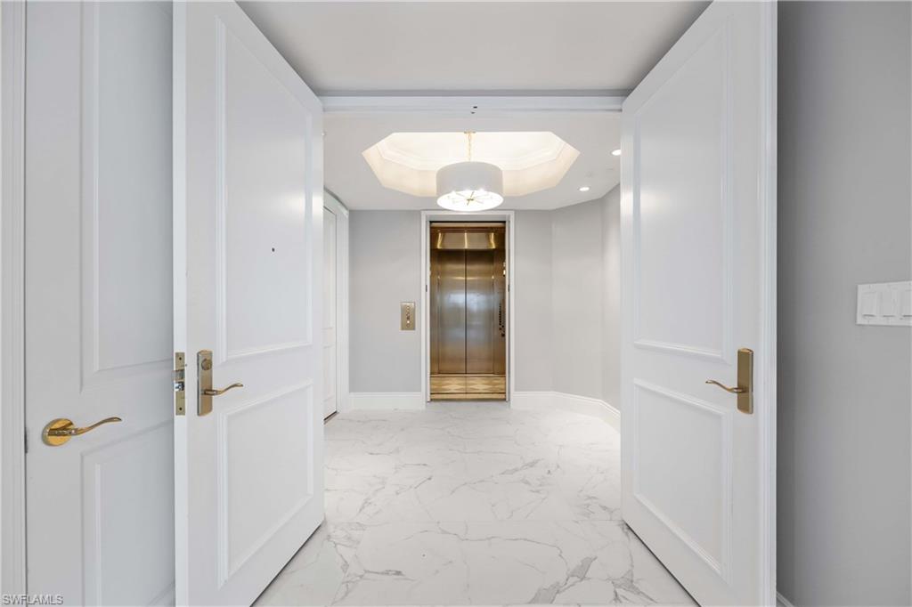 5051 Pelican Colony Blvd # 304 Property Photo 5