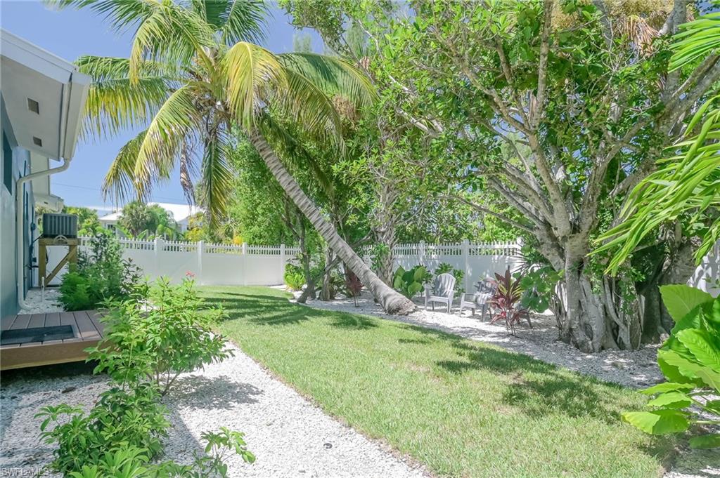 1643 Bunting Ln Property Photo 21