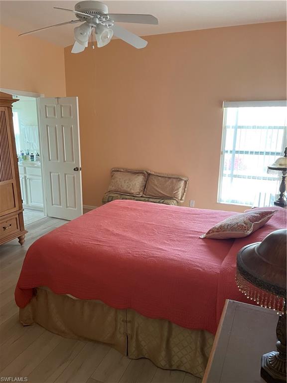 15821 Beachcomber Ave Property Photo 12
