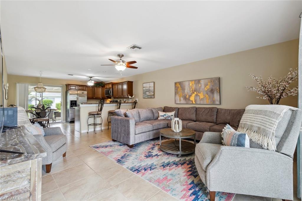 628 Palm View Dr # 2 Property Photo 1