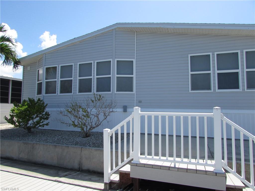 3057 Sloop Ln Property Photo 2