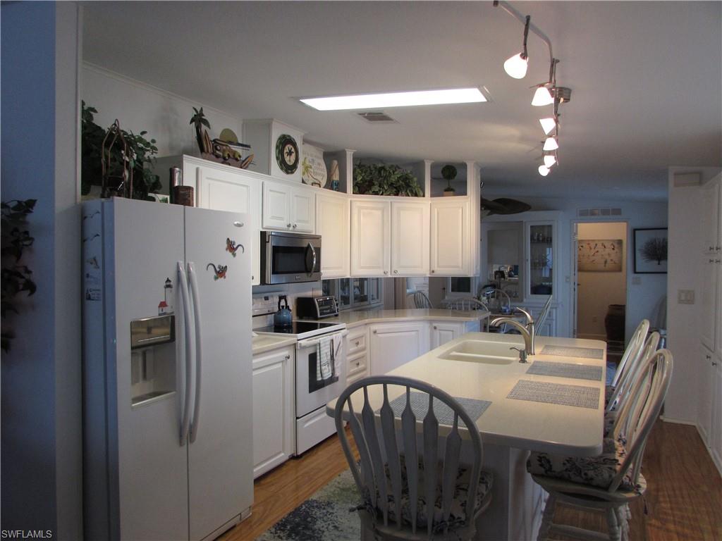 3057 Sloop Ln Property Photo 6