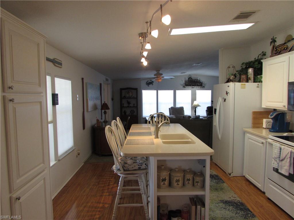 3057 Sloop Ln Property Photo 11